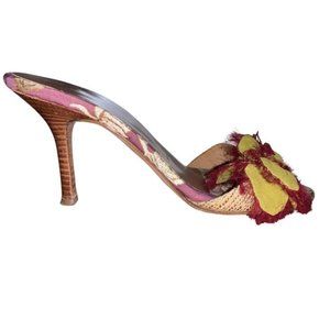 Vera Wang Pink Floral Kitten Heel